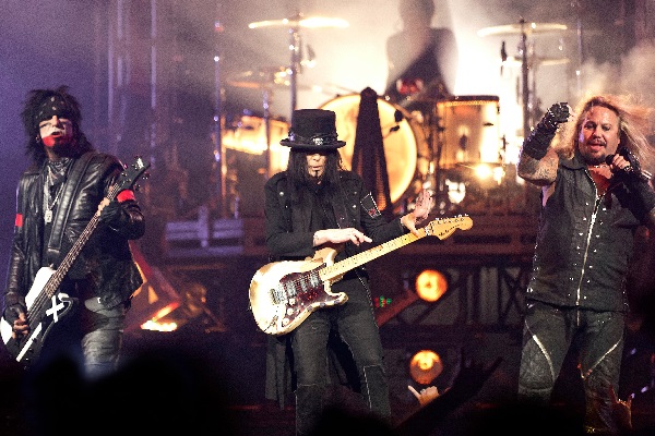 Motley Crue performing live at the Palace of Auburn Hills.