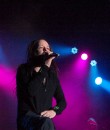 Korn vocalist Jonathan Davis performing live.
