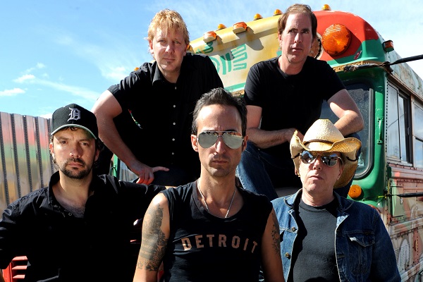 Photo of Detroit rock band Sponge.