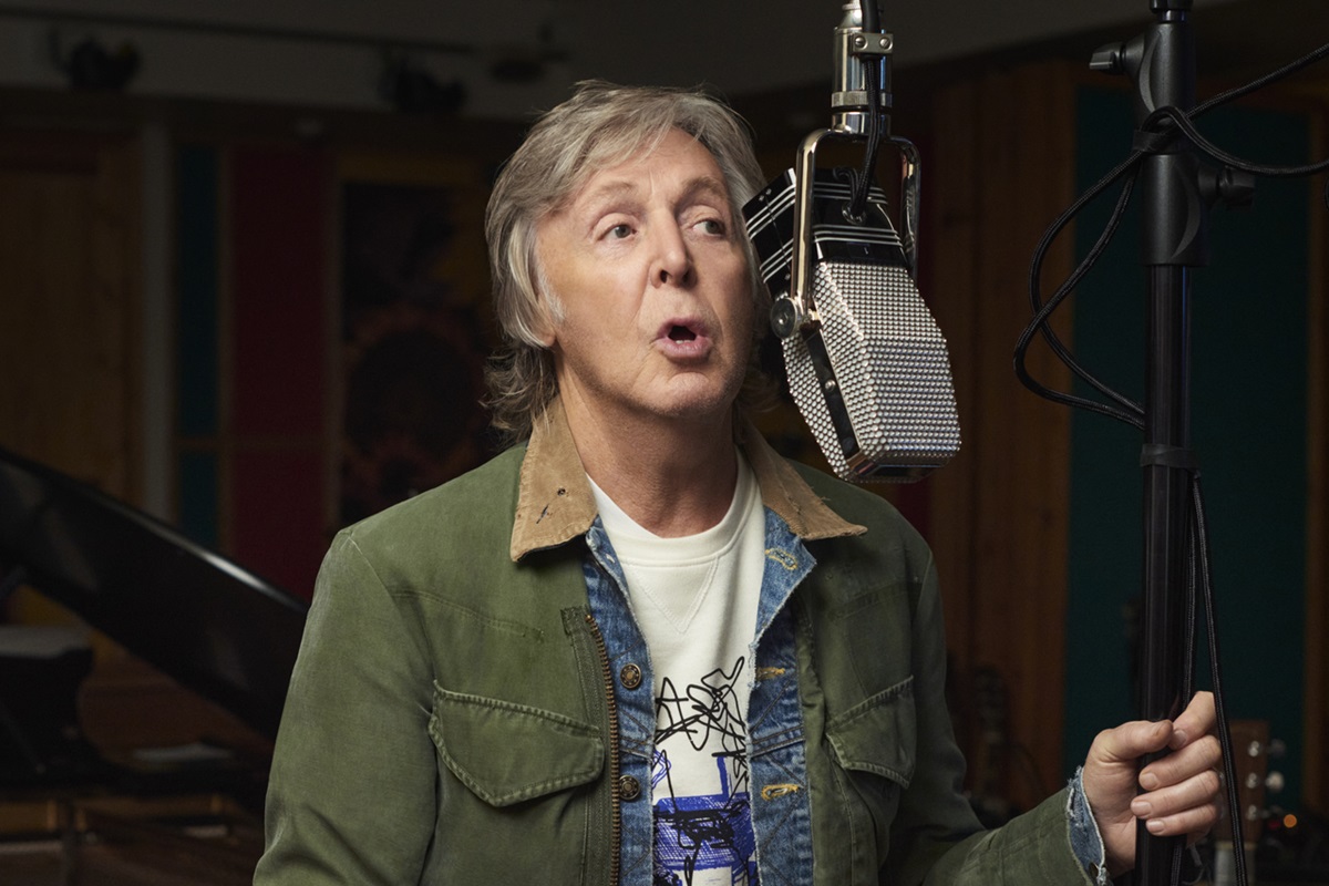 Image of Paul McCartney in the studio.
