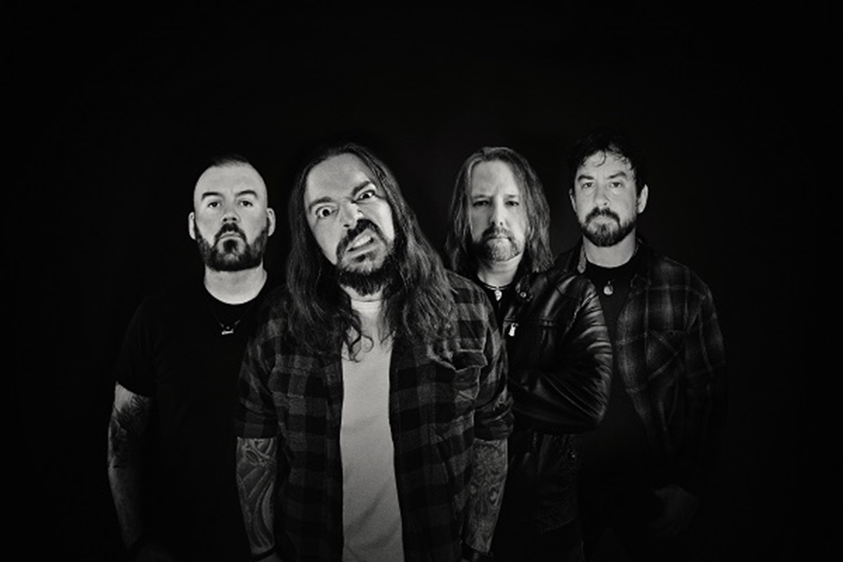 Seether band image in black and white