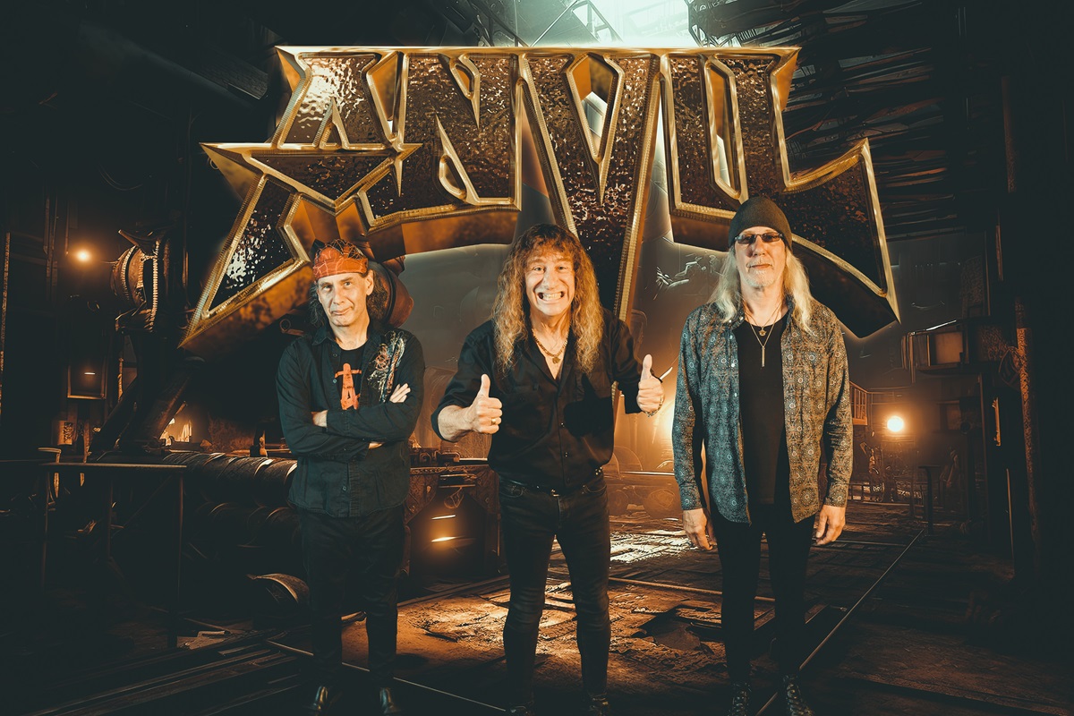 Metal band Anvil. Anvil interview: We chat with Lips.