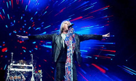 Joe Elliot of Def Leppard performing live.