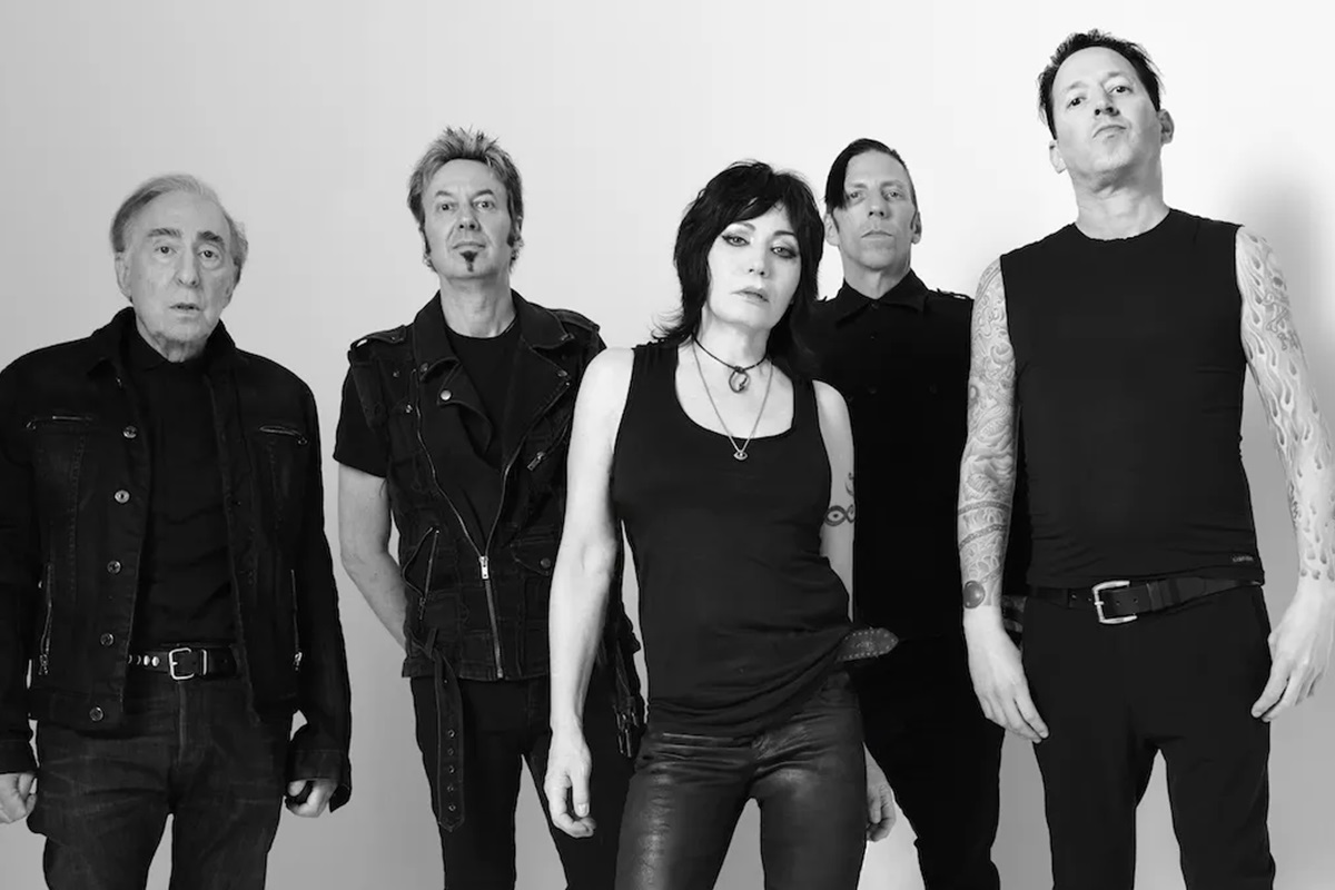 Joan Jett and the Blackhearts photo