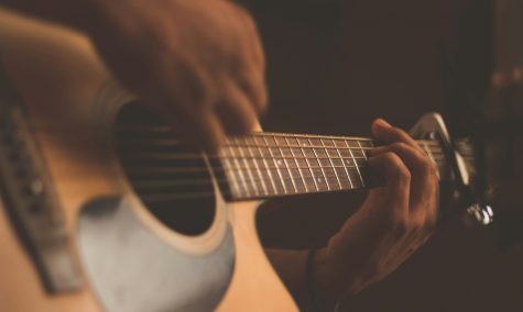 A guitar image. A legendary guitarist has passed away.
