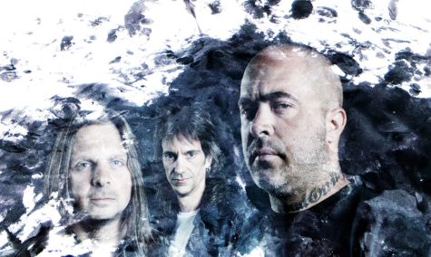 Post-grunge band Staind.