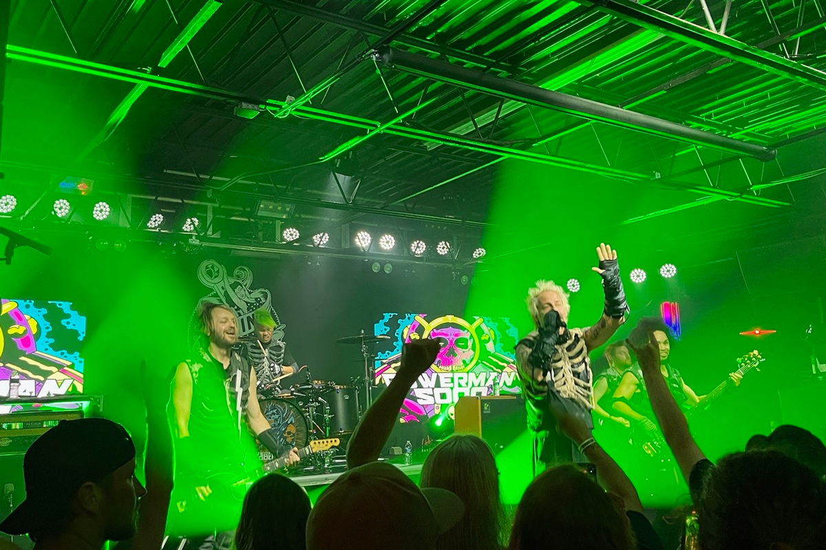 Powerman 5000 at the Machine Shop in Flint Michigan