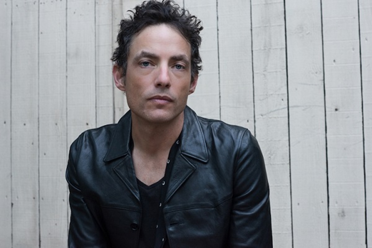 Jakob Dylan of The Wallflowers.